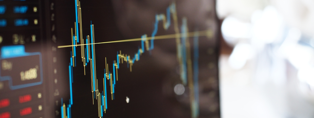 Stocks weaken; APPL and AMZN break to record highs after hours